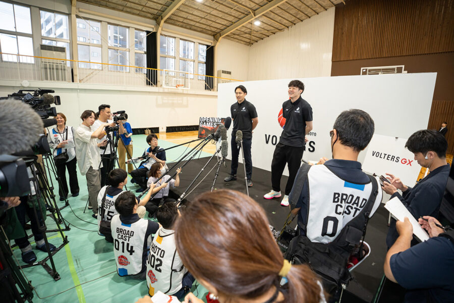 多くの質問にも丁寧に応える両選手